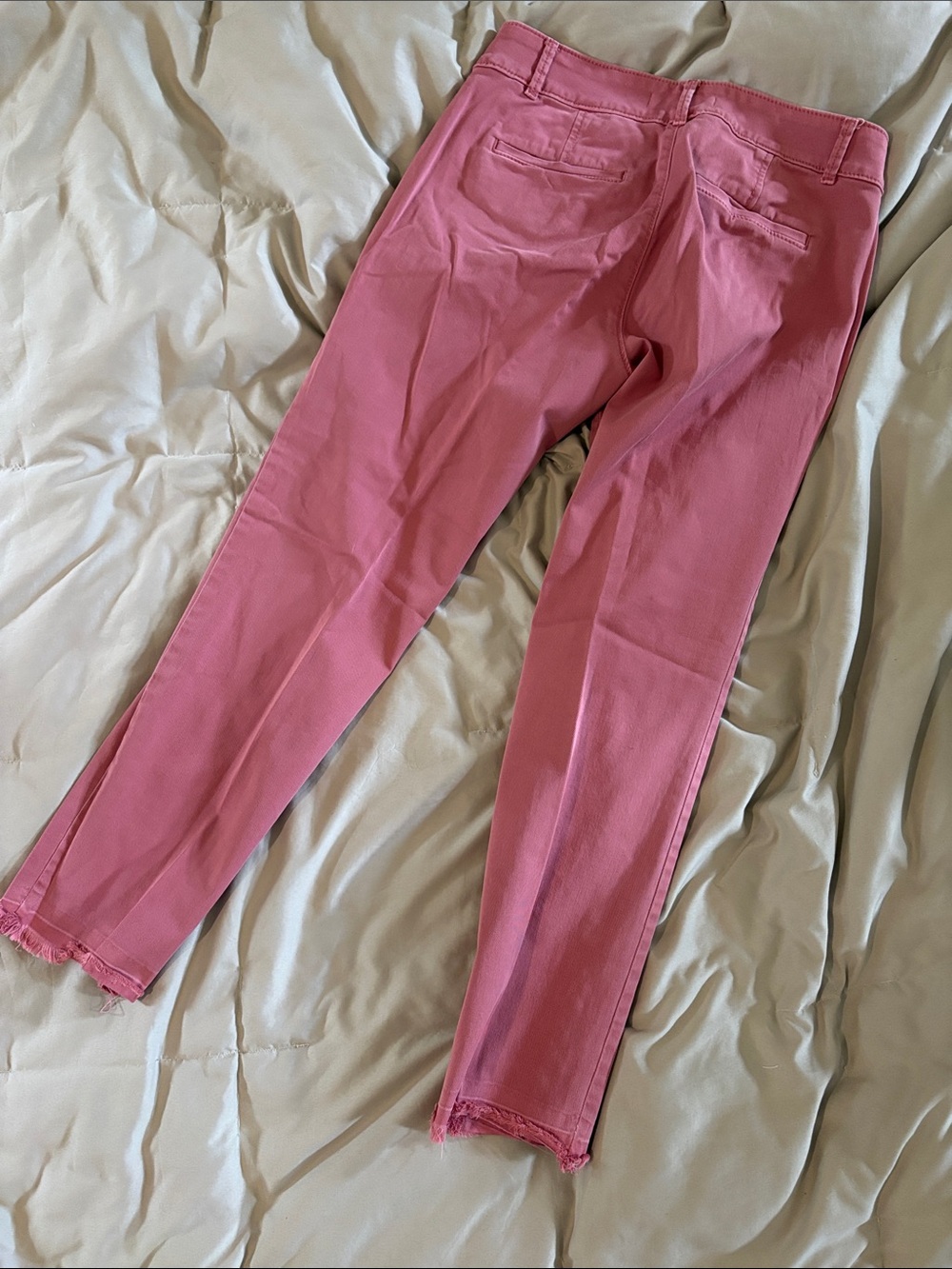 LOFT Cropped Frayed Hem Pink Ankle Pants - Picture 6 of 6